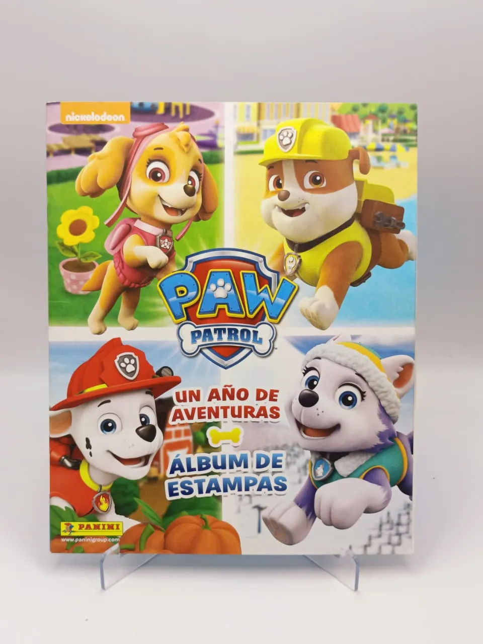 Paw Patrol - Un Año de Aventuras - Album Incompleto Pegado (98%) - Panini (2017)