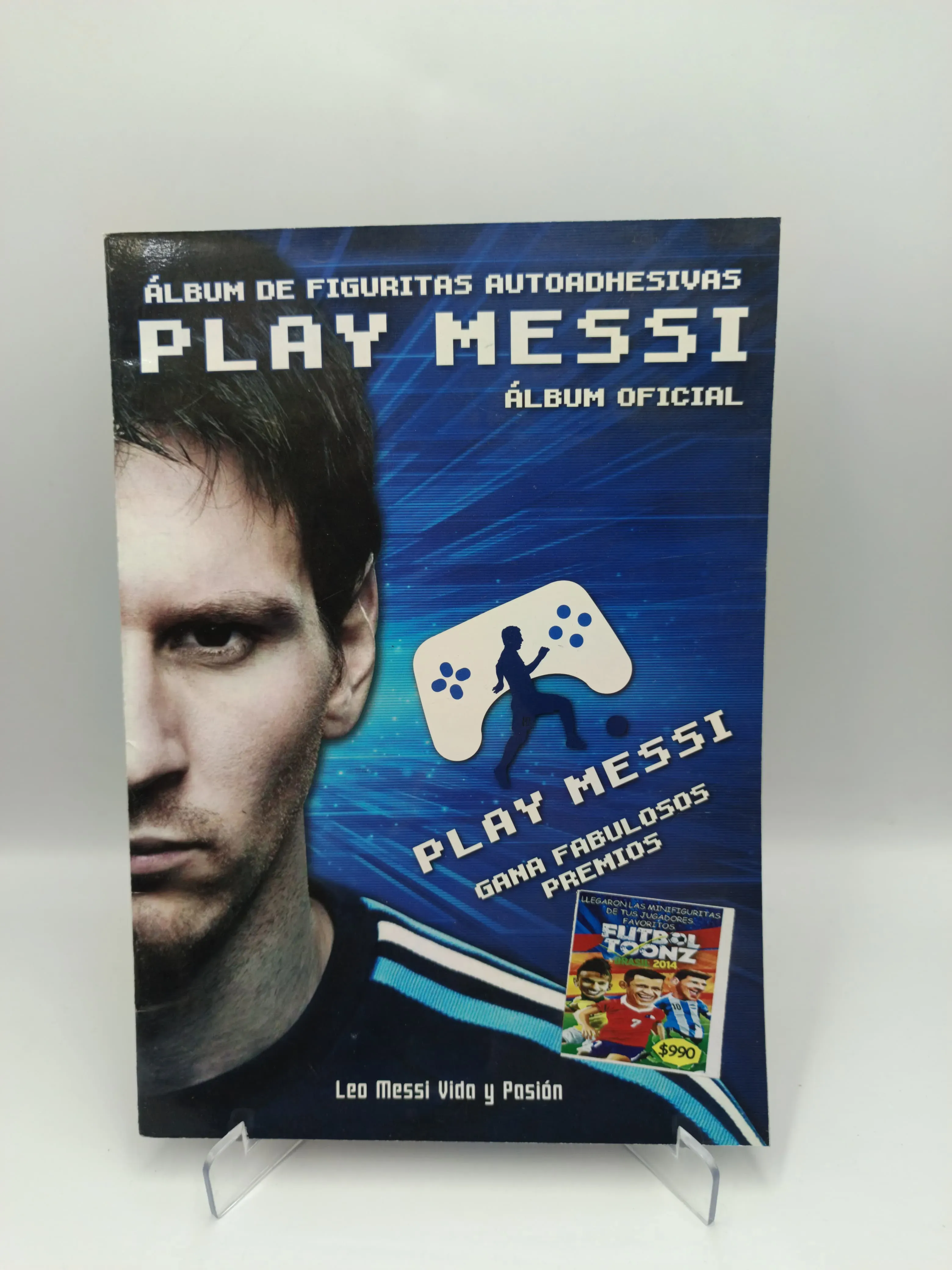 Play Messi - Album Incompleto Pegado (94%) - Aladino (2004)