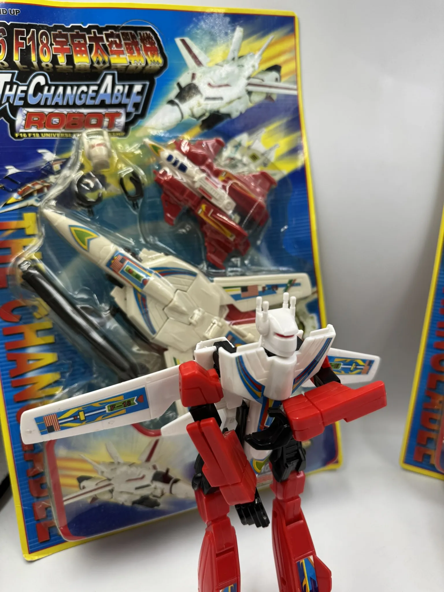 Figura Robotech (Bootleg)