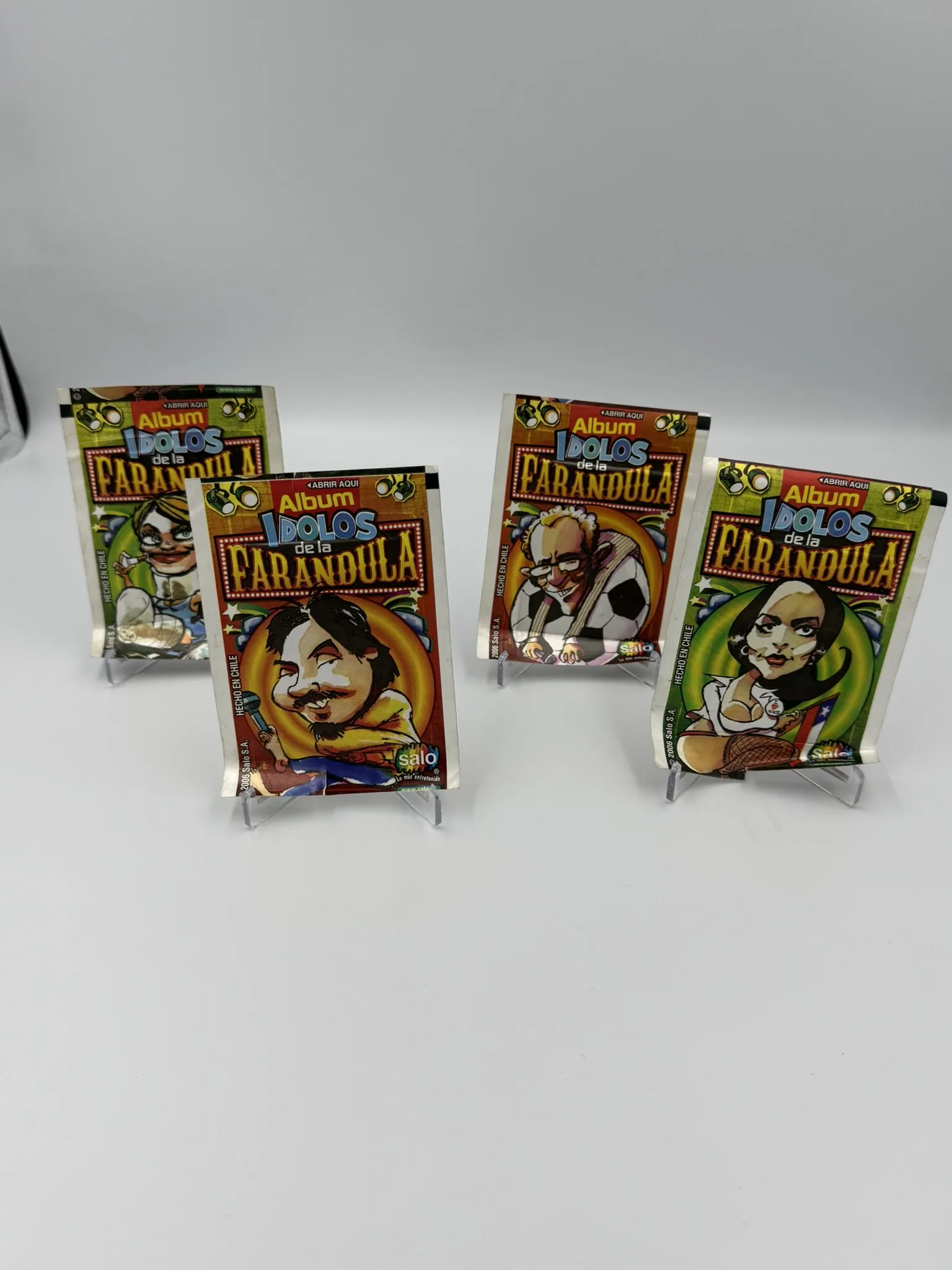 Idolos de la Farandula - Sobre (4 Variantes) de Laminas/Cromos/Figuritas Sellado Original - Salo