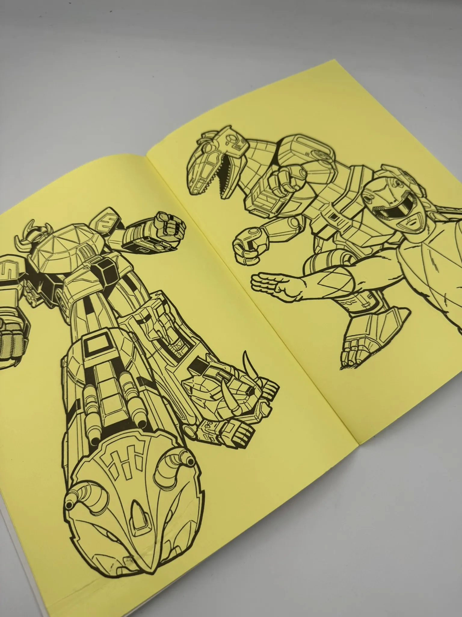 Álbum de Stickers para Pintar – Mighty Morphin Power Rangers