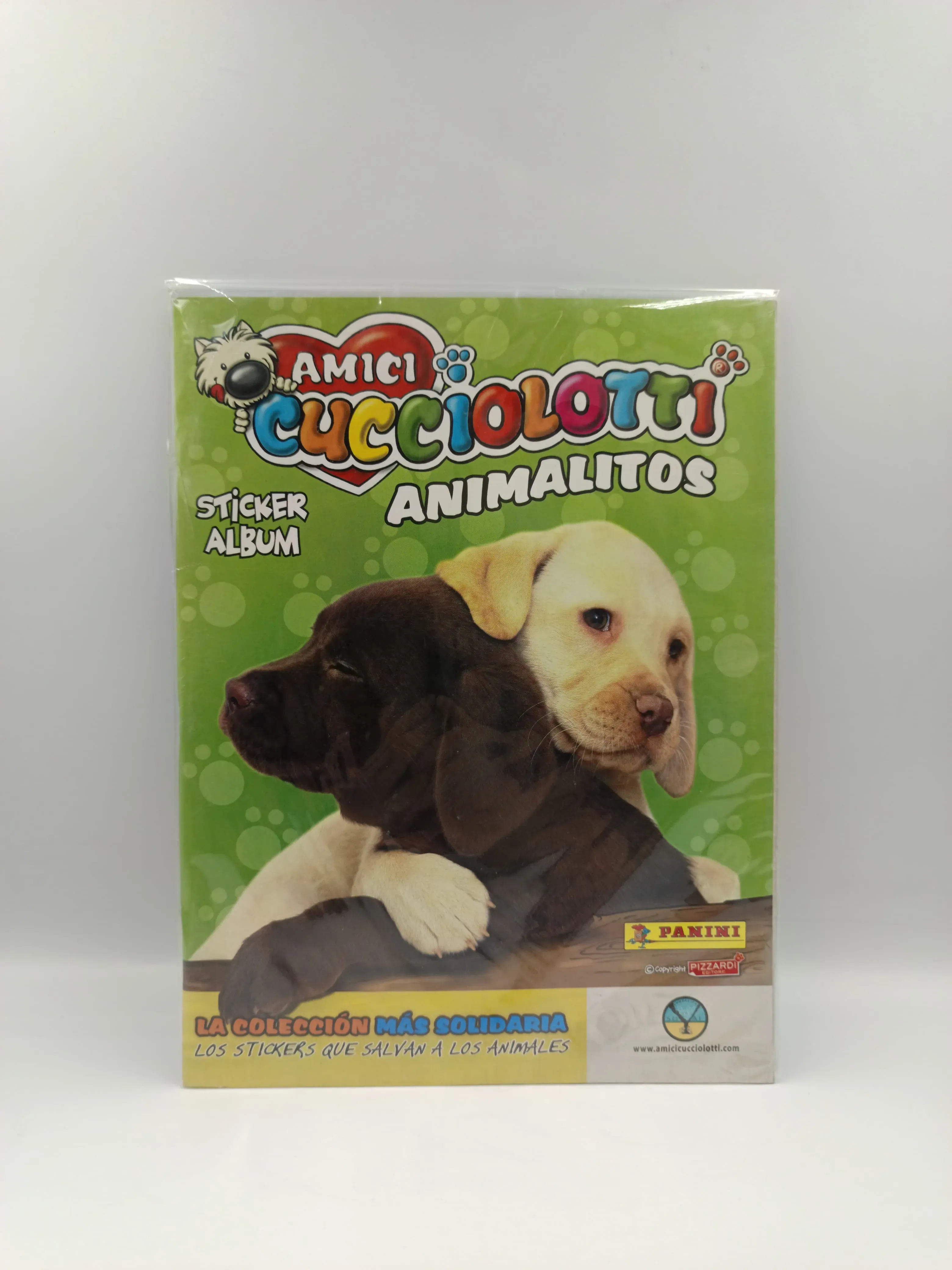 Amici Cucciolotti Cachorritos Animalitos - Album Incompleto Pegado (95 y 99%) - Panini (2016)