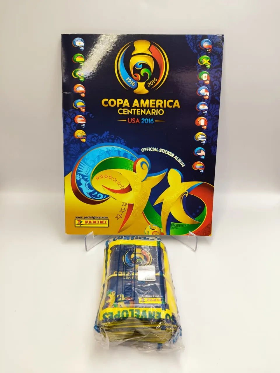 Copa America Centenario 2016 - Album Vacio + 50 Sobres Sellado - Panini (2016)